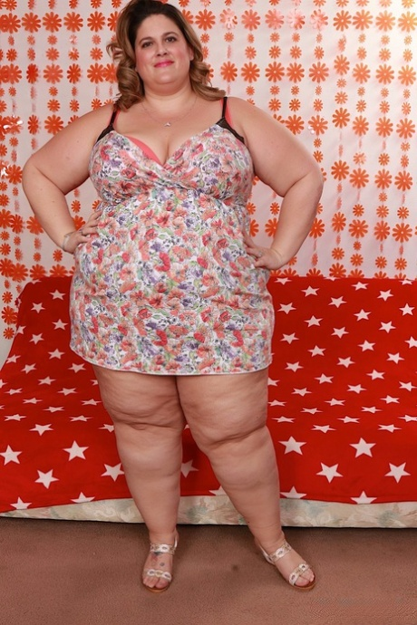 fat SSBBW hairy pussy