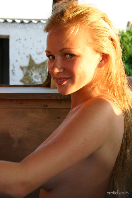 Beautiful blonde hairy trimmed pussy - 14 Beautiful blonde hairy trimmed pussy - 14