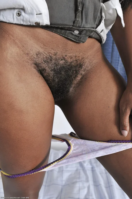 Black hairy pussy gallery Nina Devon - 6 Black hairy pussy gallery Nina Devon - 6