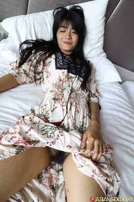 Chinese very hairy pussy - 10 Chinese very hairy pussy - 10